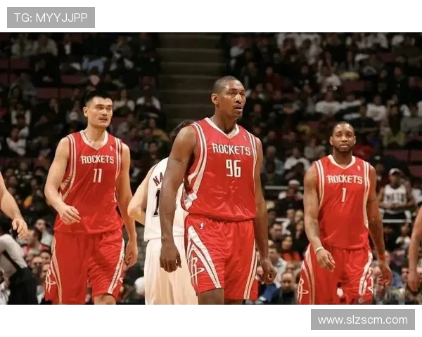 大本防姚明的传奇对决:NBA历史上最具影响力的防守战役回顾